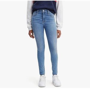 ✨✨720 LEVI’s High-Rise Skinny Jeans